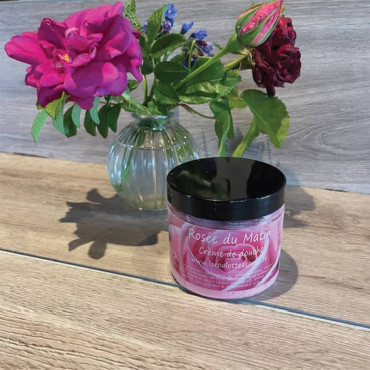 Crème de Douche Rosée du Matin – Soin Lavant Doux au Parfum de Rose